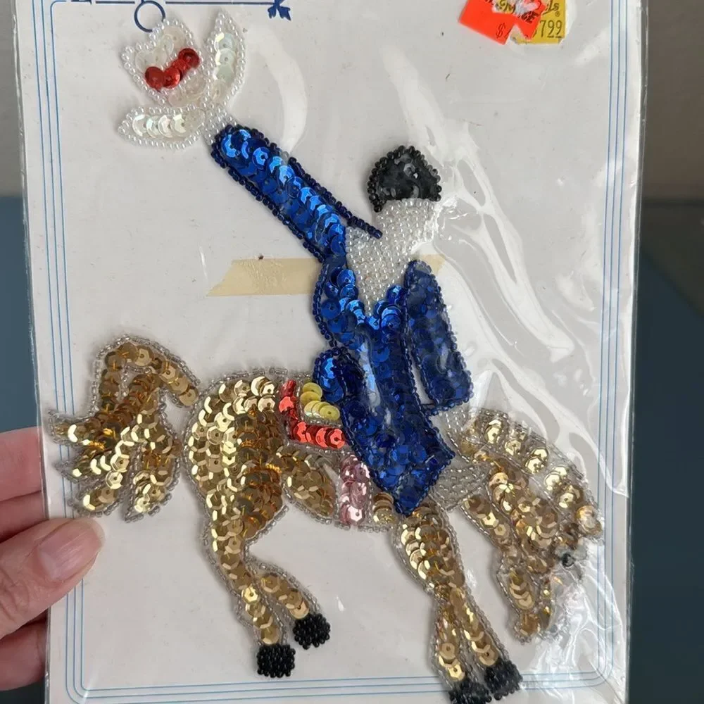 ELEGANCE Vintage 90s Bucking Bronco Western Sequin Applique *NEW*
